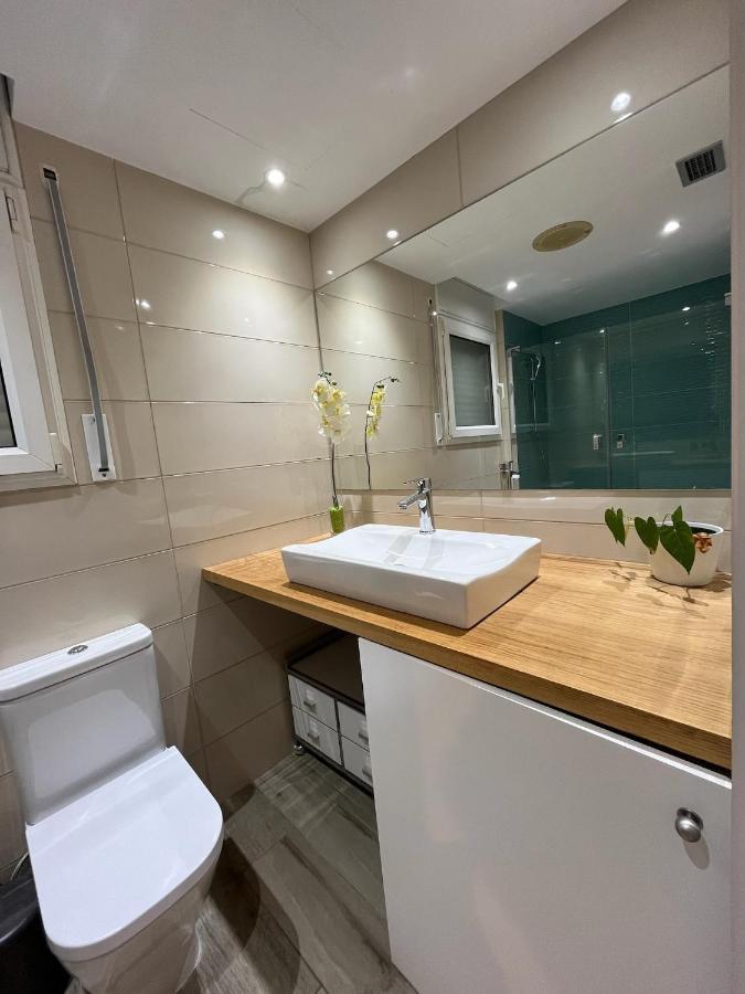 Seahomes Vacations - Nautic Maritime Apt Blanes Exterior photo
